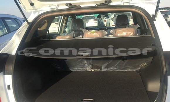 Buy Import Hyundai Tucson White Car in Import - Dubai in Dhufar Buy Import Hyundai Tucson White Car in Import - Dubai in Dhufar