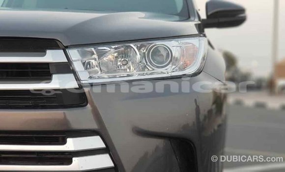 Buy Import Toyota Highlander Other Car in Import - Dubai in Dhufar Buy Import Toyota Highlander Other Car in Import - Dubai in Dhufar