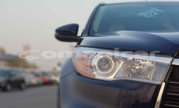 Buy Import Toyota Highlander Blue Car in Import - Dubai in Dhufar Buy Import Toyota Highlander Blue Car in Import - Dubai in Dhufar