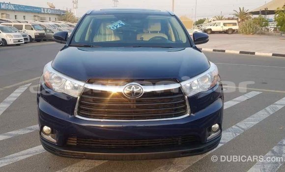 Buy Import Toyota Highlander Blue Car in Import - Dubai in Dhufar Buy Import Toyota Highlander Blue Car in Import - Dubai in Dhufar