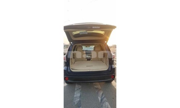 Buy Import Toyota Highlander Blue Car in Import - Dubai in Dhufar Buy Import Toyota Highlander Blue Car in Import - Dubai in Dhufar