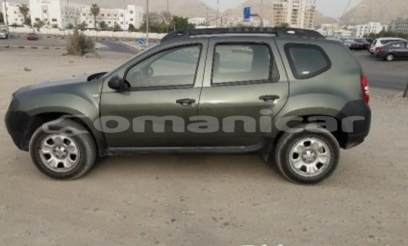 Buy Used Renault Duster Black Car in Muscat in Masqat