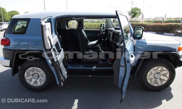 Buy Import Toyota FJ Cruiser Blue Car in Import - Dubai in Dhufar Buy Import Toyota FJ Cruiser Blue Car in Import - Dubai in Dhufar