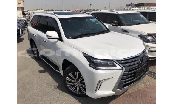 Buy Import Lexus LX White Car in Import - Dubai in Dhufar Buy Import Lexus LX White Car in Import - Dubai in Dhufar
