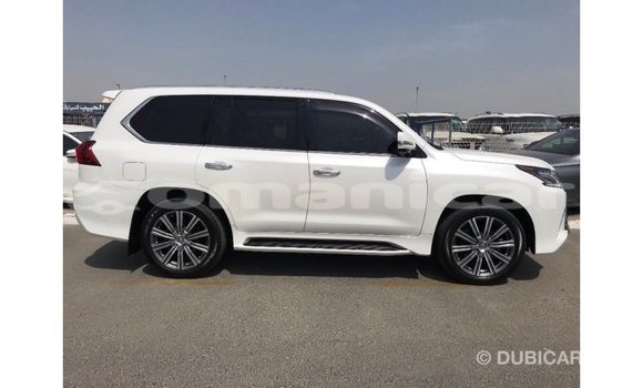 Buy Import Lexus LX White Car in Import - Dubai in Dhufar Buy Import Lexus LX White Car in Import - Dubai in Dhufar