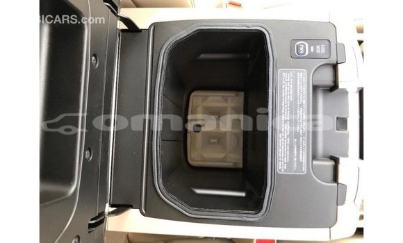 Buy Import Toyota Land Cruiser Black Car in Import - Dubai in Dhufar Buy Import Toyota Land Cruiser Black Car in Import - Dubai in Dhufar