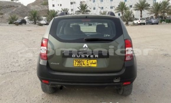 Buy Used Renault Duster Black Car in Muscat in Masqat Buy Used Renault Duster Black Car in Muscat in Masqat
