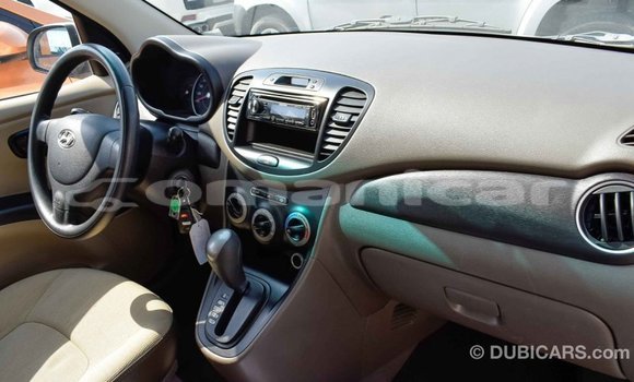 Buy Import Hyundai i10 White Car in Import - Dubai in Dhufar Buy Import Hyundai i10 White Car in Import - Dubai in Dhufar