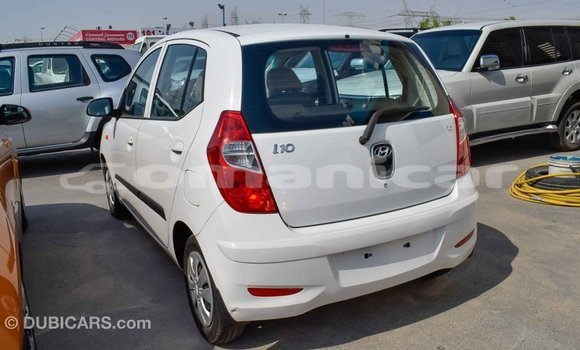Buy Import Hyundai i10 White Car in Import - Dubai in Dhufar Buy Import Hyundai i10 White Car in Import - Dubai in Dhufar
