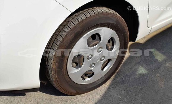 Buy Import Kia Picanto White Car in Import - Dubai in Dhufar Buy Import Kia Picanto White Car in Import - Dubai in Dhufar