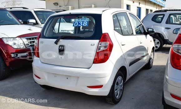 Buy Import Hyundai i10 White Car in Import - Dubai in Dhufar Buy Import Hyundai i10 White Car in Import - Dubai in Dhufar