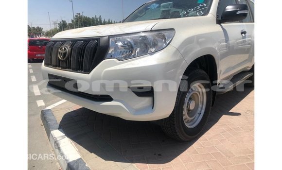 Buy Import Toyota Prado White Car in Import - Dubai in Dhufar Buy Import Toyota Prado White Car in Import - Dubai in Dhufar
