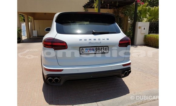 Buy Import Porsche Cayenne White Car in Import - Dubai in Dhufar Buy Import Porsche Cayenne White Car in Import - Dubai in Dhufar