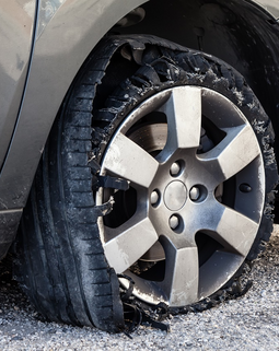 Thumb tire blow